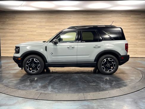 Used 2023 Ford Bronco Sport Outer Banks image 16