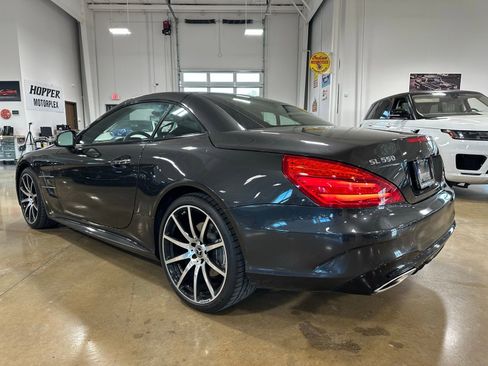 Used 2020 Mercedes-Benz SL 550 image 11