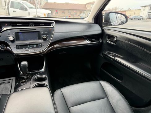 Used 2014 Toyota Avalon XLE Touring image 15