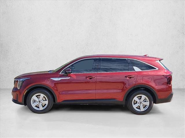 Used 2025 Kia Sorento LX FWD image 9
