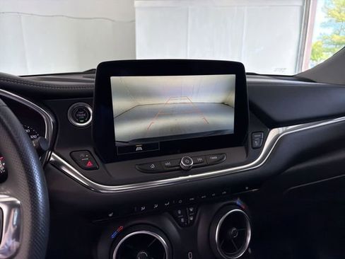 Certified 2023 Chevrolet Blazer LT w/ Convenience Package FWD image 26