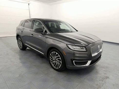 Used 2019 Lincoln Nautilus Reserve image 2