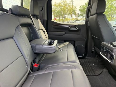 Used 2025 Chevrolet Silverado 1500 LTZ w/ Technology Package AWD/4WD image 10