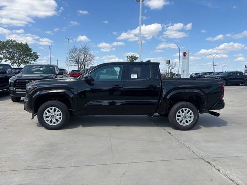 New 2026 Toyota Tacoma SR5 image 2