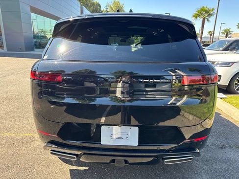 New 2026 Land Rover Range Rover Sport Dynamic SE AWD/4WD image 6