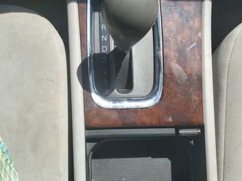 Used 2008 Buick LaCrosse CX image 27