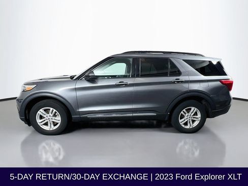 Certified 2023 Ford Explorer XLT w/ Equipment Group 202A AWD/4WD image 5