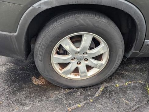 Used 2012 Kia Sorento LX w/ Convenience Pkg FWD image 12