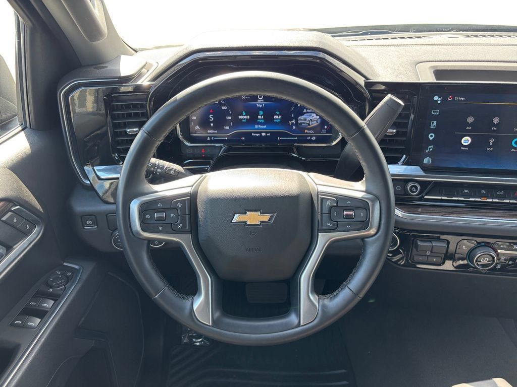 Certified 2025 Chevrolet Silverado 1500 LT RWD image 13