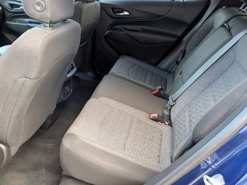 Used 2022 Chevrolet Equinox LT image 17