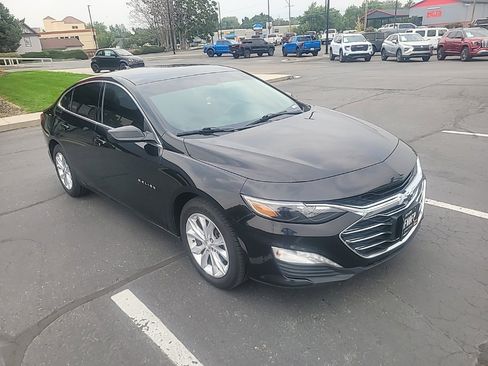 Used 2020 Chevrolet Malibu LT FWD image 3