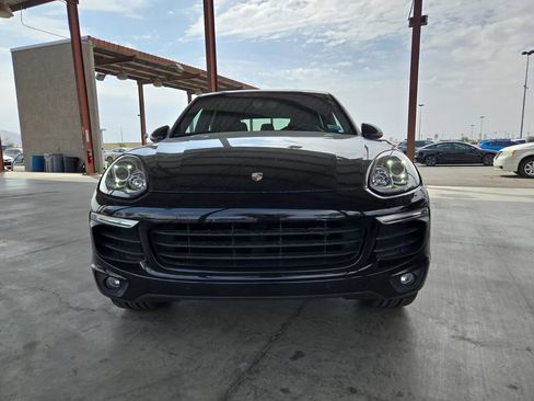 Used 2018 Porsche Cayenne Platinum Edition AWD/4WD image 6