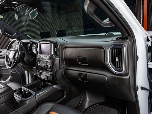 Used 2021 GMC Sierra 2500 AT4 w/ Gooseneck/5TH Wheel Package image 18