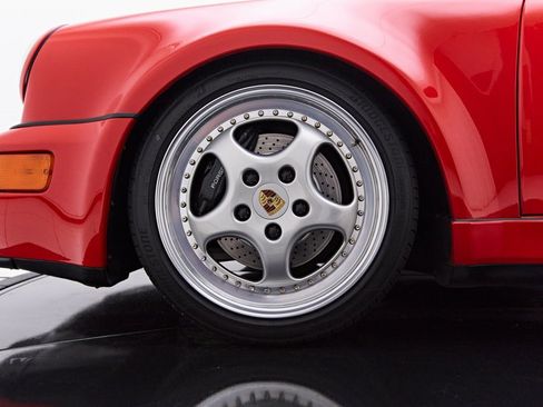 Used 1991 Porsche 911 Turbo image 3