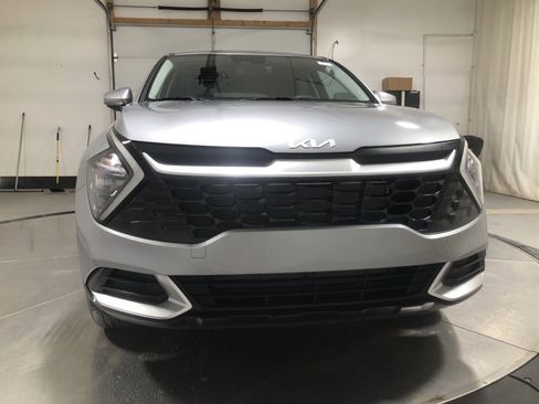 Certified 2023 Kia Sportage LX image 2