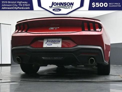 Used 2024 Ford Mustang GT Premium RWD image 31
