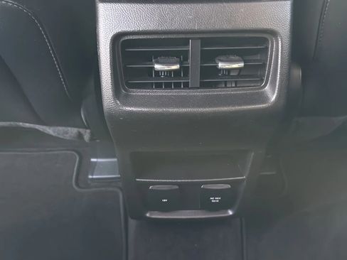 Used 2016 Ford Edge SEL w/ Canadian Touring Package image 29