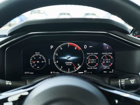 Used 2024 Nissan Z Performance w/ Floor Mat Package image 25