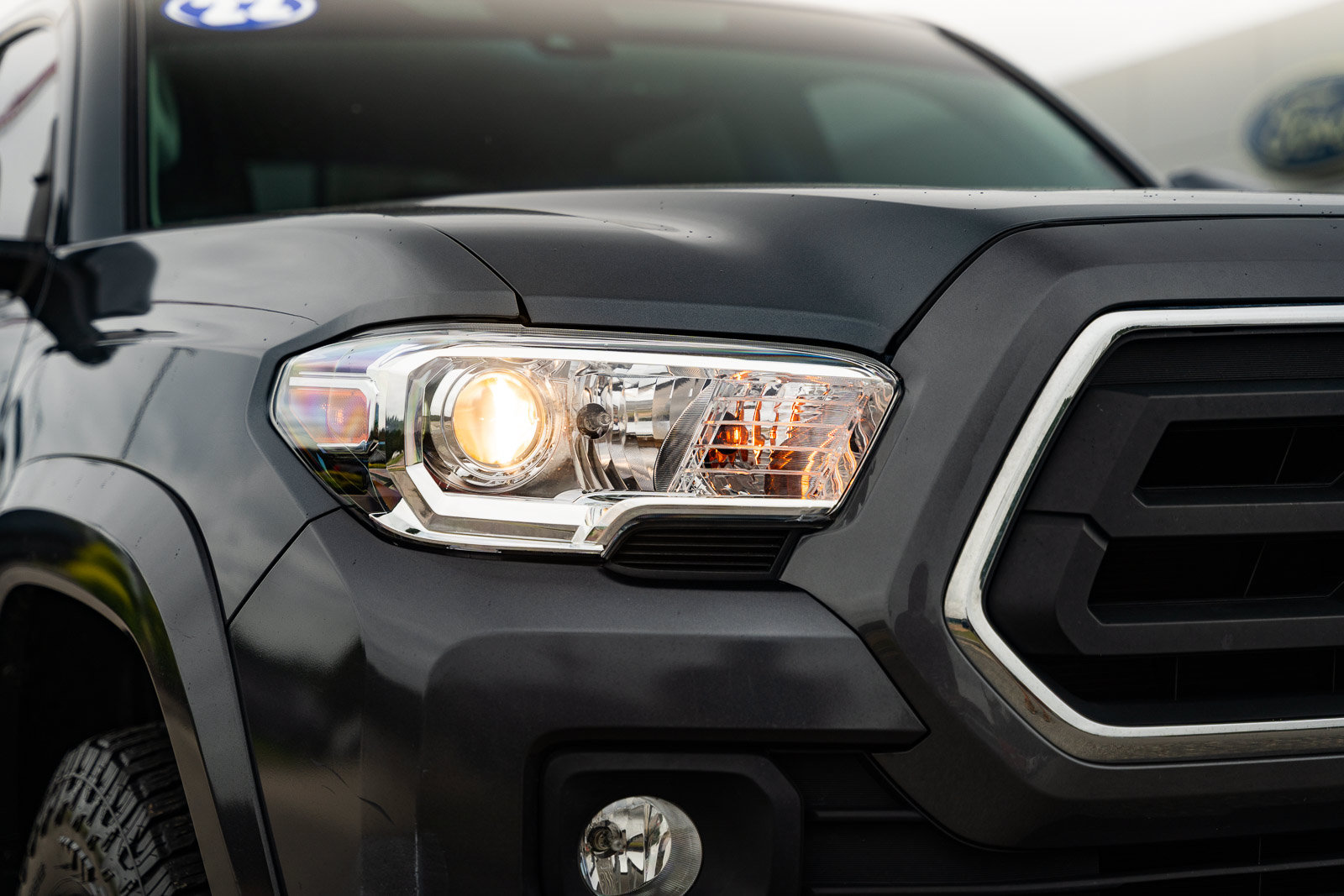 Used 2022 Toyota Tacoma SR5 w/ Technology Package RWD image 11
