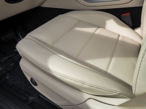 New 2026 Mercedes-Benz GLE 450 4MATIC image 35