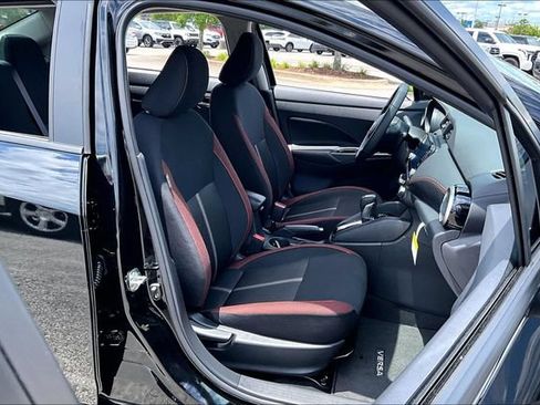 Certified 2025 Nissan Versa SR w/ Trunk Package FWD image 28