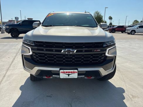 Used 2023 Chevrolet Tahoe Z71 w/ Luxury Package AWD/4WD image 2
