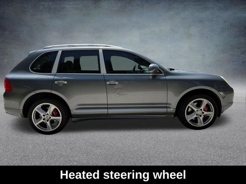 Used 2005 Porsche Cayenne Turbo AWD/4WD image 6
