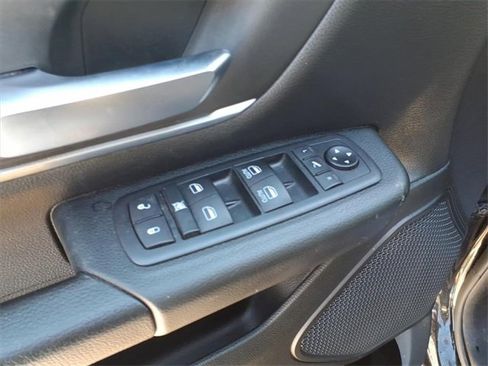 Used 2020 RAM 1500 Big Horn image 12