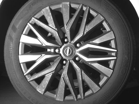 Used 2025 Nissan Altima 2.5 SV FWD image 12