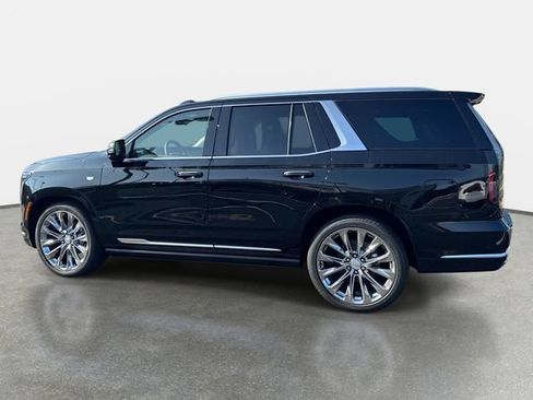 New 2026 Cadillac Escalade Luxury w/ LPO, Radiant Package AWD/4WD image 3
