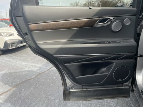 Used 2021 Genesis GV80 3.5T w/ Advanced Package 06 image 11