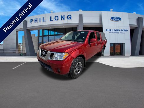 Used 2018 Nissan Frontier PRO-4X AWD/4WD image 1