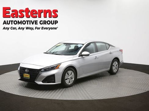 Used 2023 Nissan Altima 2.5 S image 55