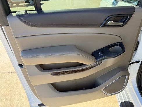 Used 2019 GMC Yukon XL SLT image 14