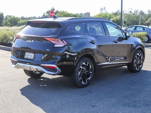 Used 2023 Kia Sportage SX AWD/4WD image 5