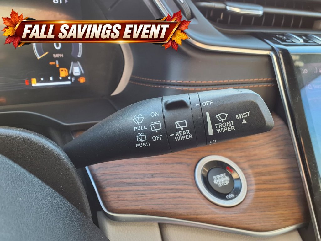 Used 2022 Jeep Grand Cherokee Summit AWD/4WD image 25