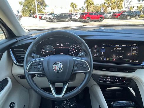 Used 2023 Buick Envision Avenir image 16