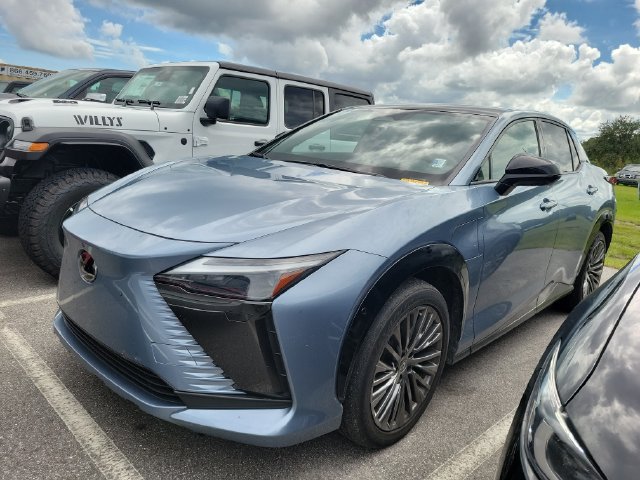 Used 2024 Lexus RZ 450e Premium w/ Accessory Package (Z1) AWD/4WD image 2