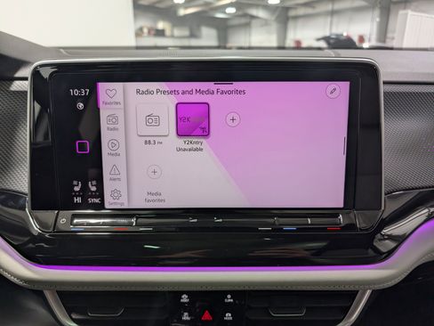 Used 2026 Volkswagen Atlas Cross Sport SEL Premium R-Line image 23