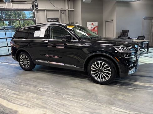 Used 2020 Lincoln Aviator Reserve w/ Equipment Group 201A image 35