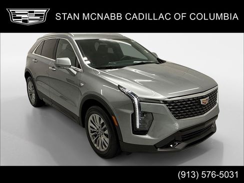 Certified 2025 Cadillac XT4 Premium Luxury image 1