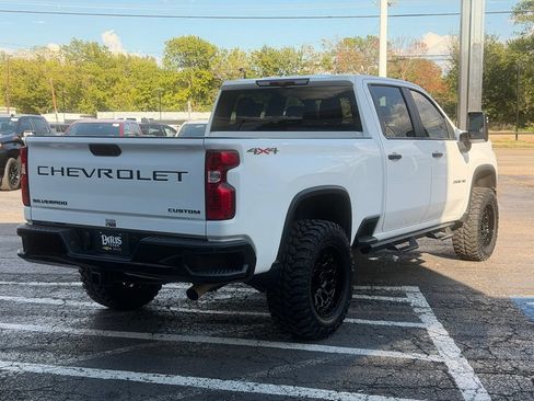 Used 2022 Chevrolet Silverado 2500 Custom w/ Custom Value Package AWD/4WD image 7