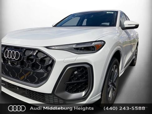 Used 2025 Audi Q5 Premium Plus w/ Premium Plus image 35