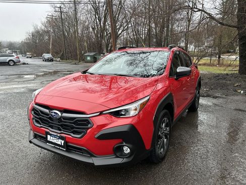 Certified 2025 Subaru Crosstrek 2.0i Premium image 4