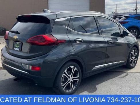 Used 2020 Chevrolet Bolt Premier w/ Infotainment Package FWD image 8