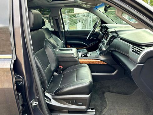 Used 2016 Chevrolet Suburban LTZ image 22