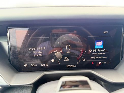 Used 2025 GMC Acadia AT4 w/ Super Cruise Package AWD/4WD image 13