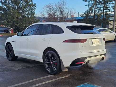 Used 2018 Jaguar F-PACE S image 5