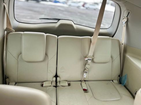 Used 2018 INFINITI QX80 Luxury w/ Driver Assistance Package image 19