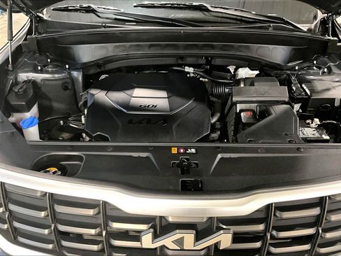 Used 2023 Kia Telluride S image 30